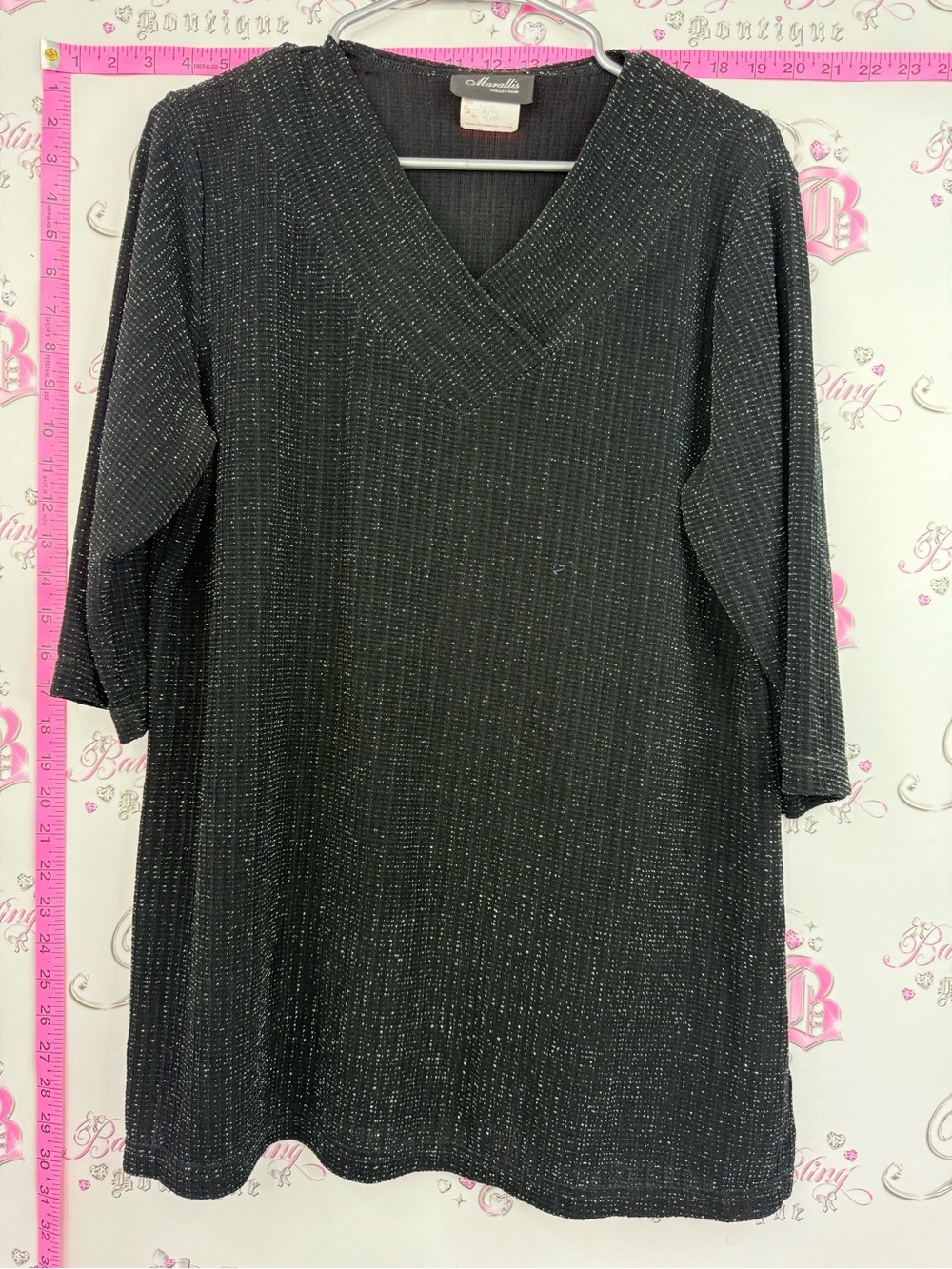 Marallis vintage top sparkly Collection Black Sparkle V-Neck Top
